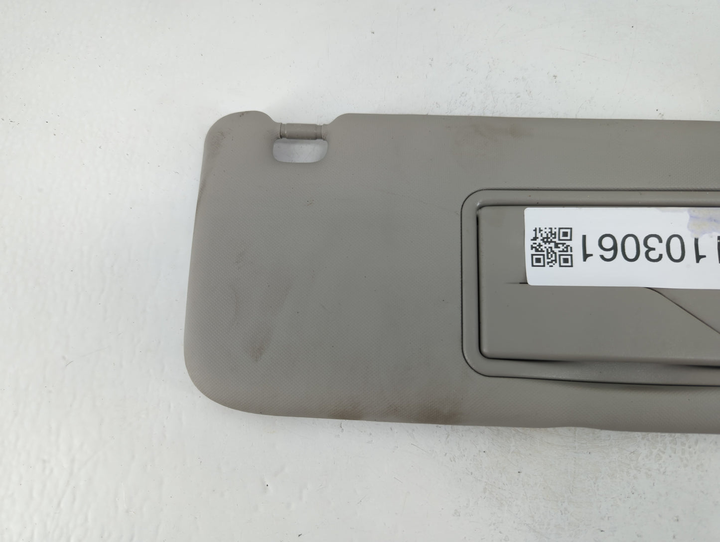 2012-2019 Chevrolet Sonic Sun Visor Shade Replacement Passenger Right Mirror Fits Fits 2012 2013 2014 2015 2016 2017 2018 2019 OEM Used Auto Parts