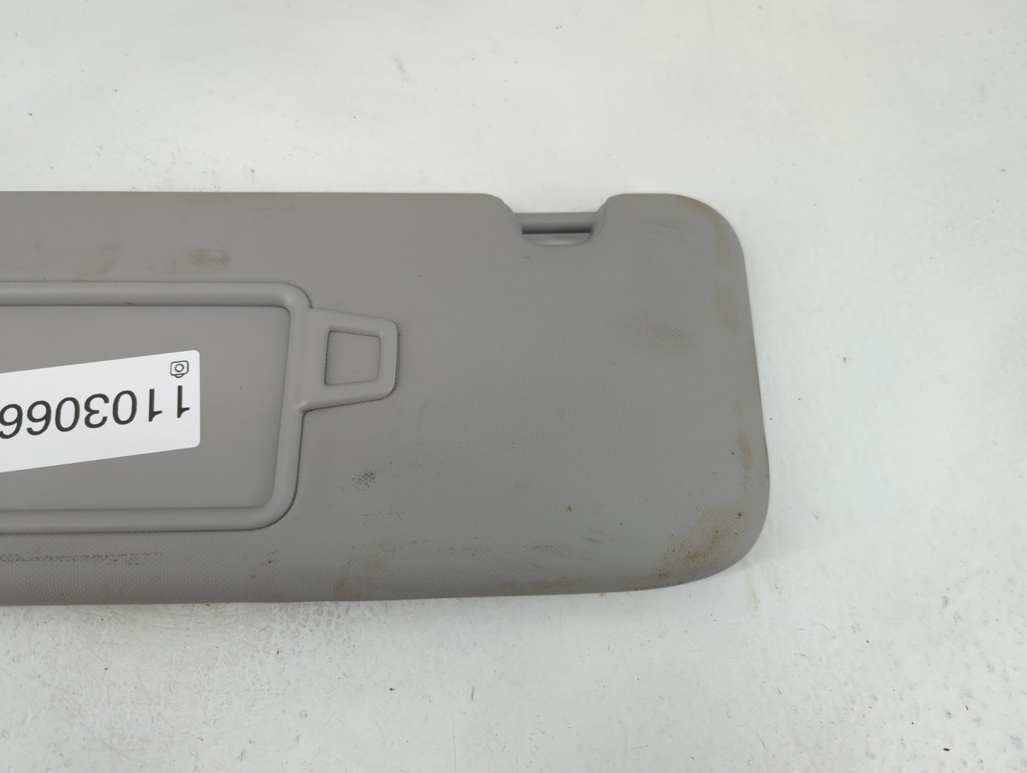 2021-2022 Hyundai Elantra Sun Visor Shade Replacement Driver Left Mirror Fits Fits 2021 2022 OEM Used Auto Parts