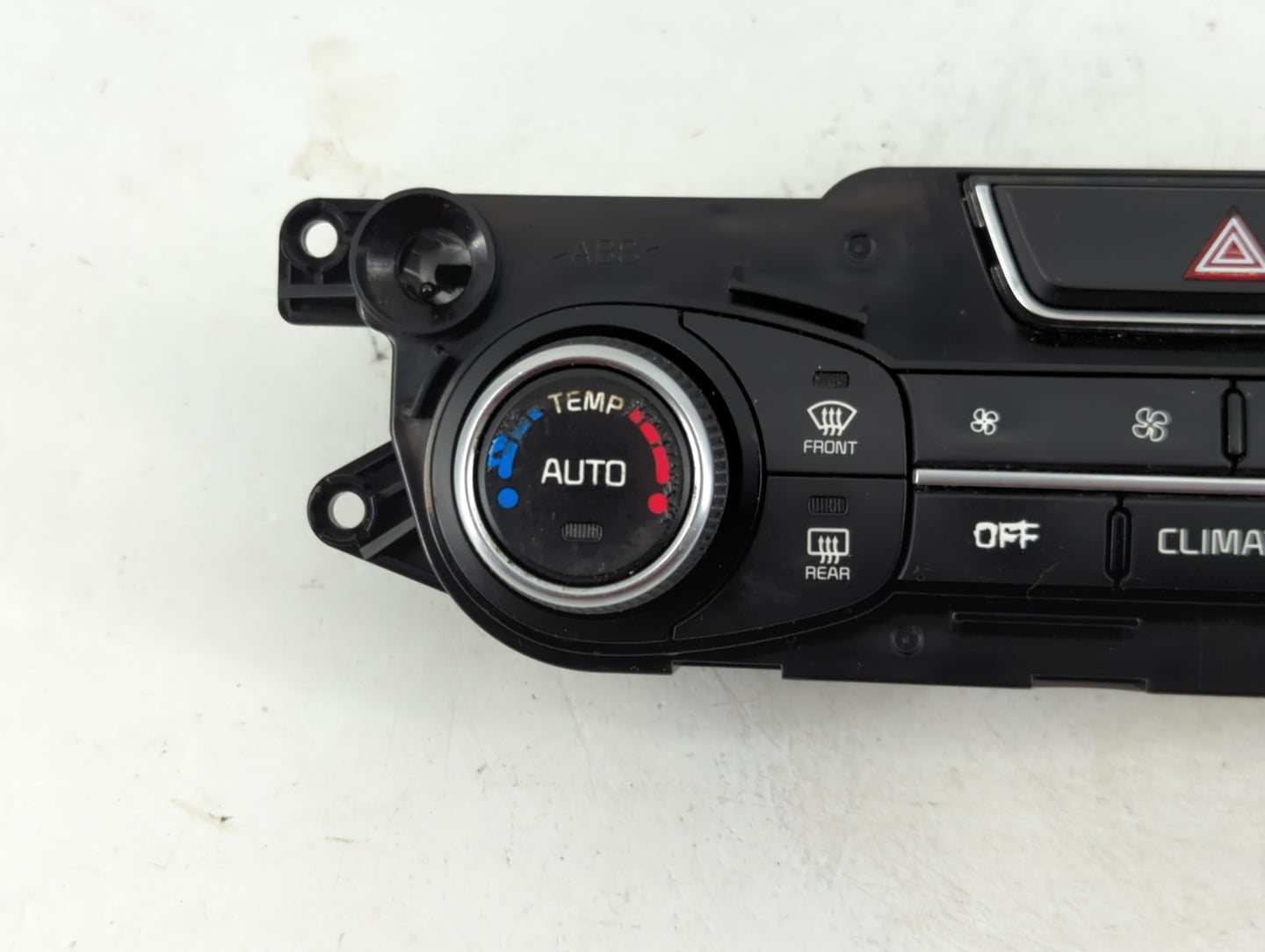 2014-2016 Kia Optima Climate Control Module Temperature AC/Heater Replacement P/N:972504UCF0 972504UBG0 Fits Fits 2014 2015 2016 OEM Used Auto Parts - Oemusedautoparts1.com
