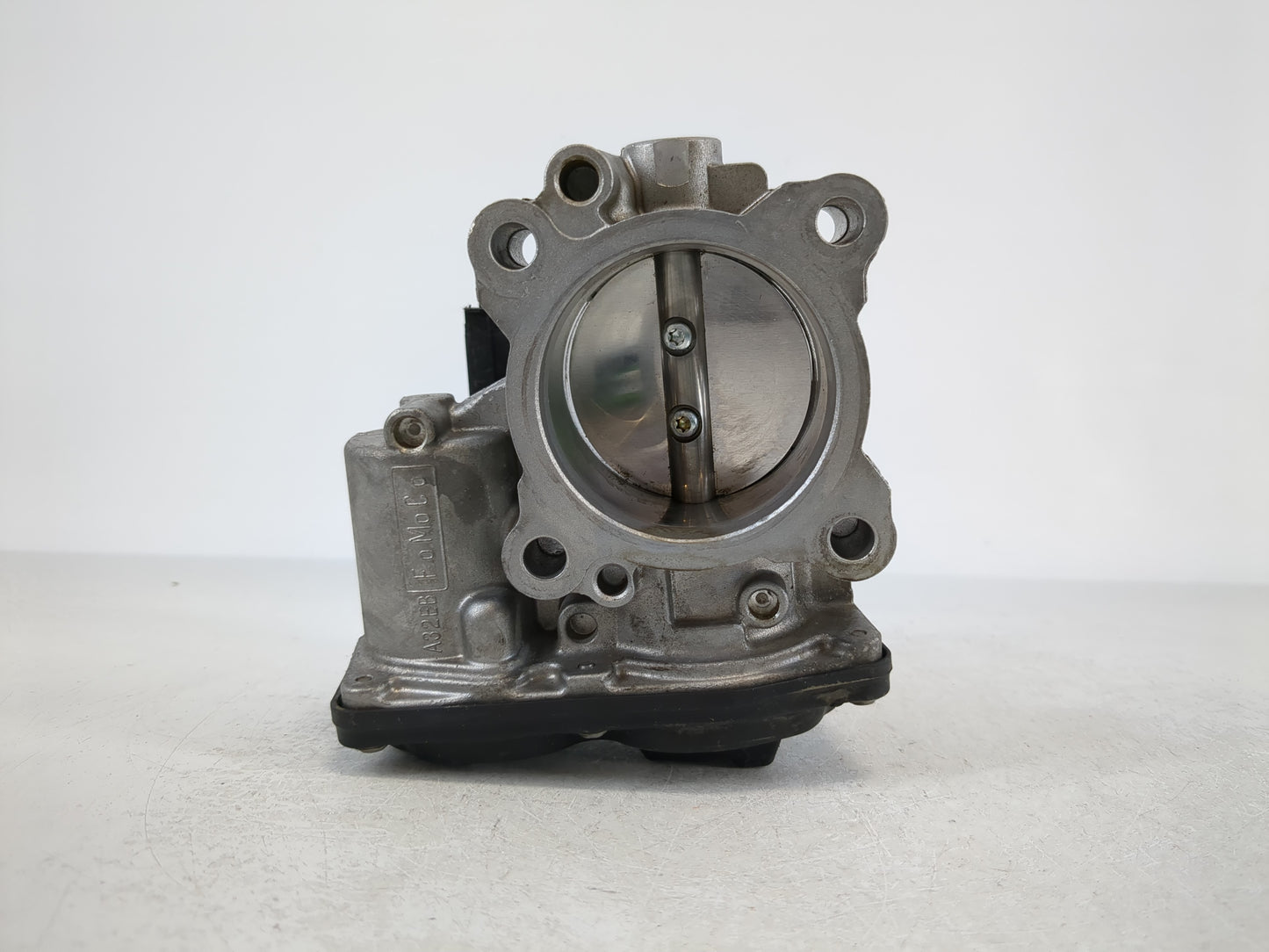 2014-2020 Ford Fusion Throttle Body P/N:DS7G-9F991-CA Fits Fits 2014 2015 2016 2017 2018 2019 2020 OEM Used Auto Parts