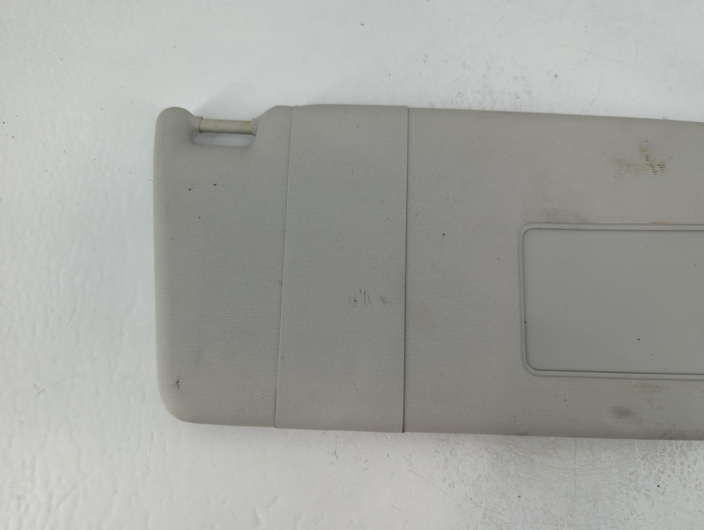 2011-2018 Volkswagen Jetta Sun Visor Shade Replacement Passenger Right Mirror Fits Fits 2011 2012 2013 2014 2015 2016 2017 2018 OEM Used Auto Parts - Oemusedautoparts1.com