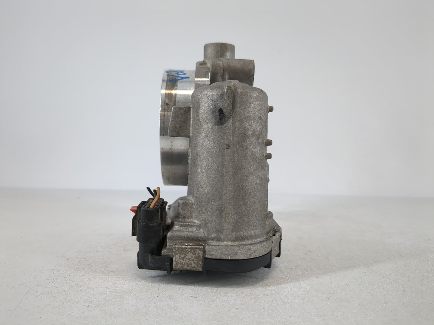 2011-2022 Dodge Challenger Throttle Body P/N:05184349AF Fits Fits 2011 2012 2013 2014 2015 2016 2017 2018 2019 2020 2021 2022 OEM Used Auto Parts