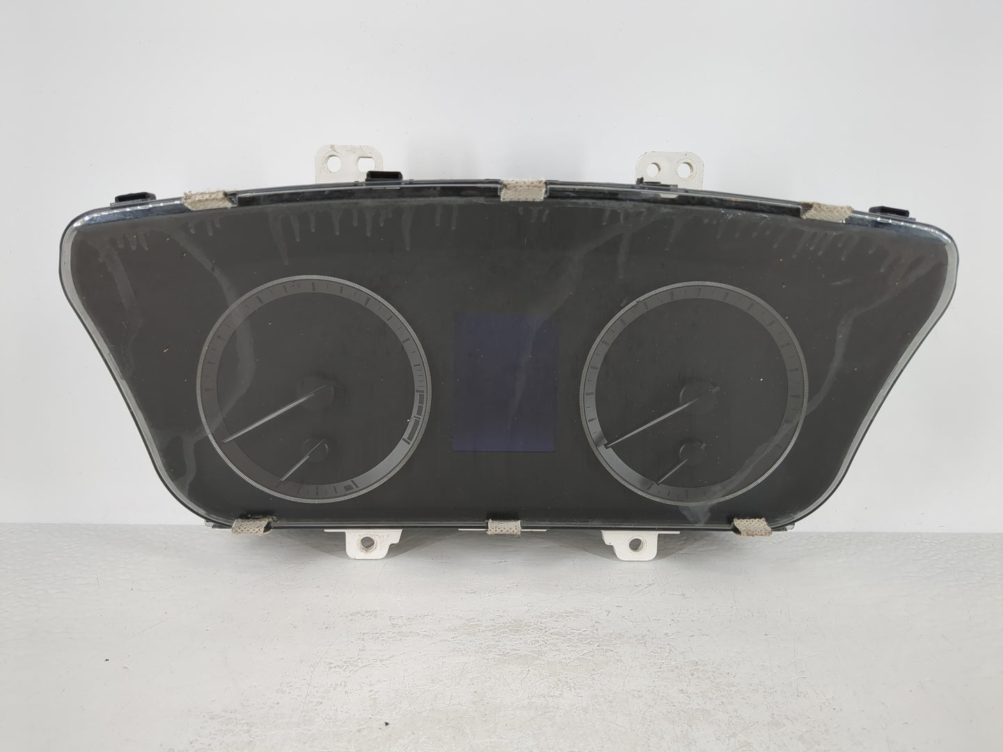 2016-2017 Hyundai Sonata Instrument Cluster Speedometer Gauges P/N:94001-C2200 Fits Fits 2016 2017 OEM Used Auto Parts - Oemusedautoparts1.com
