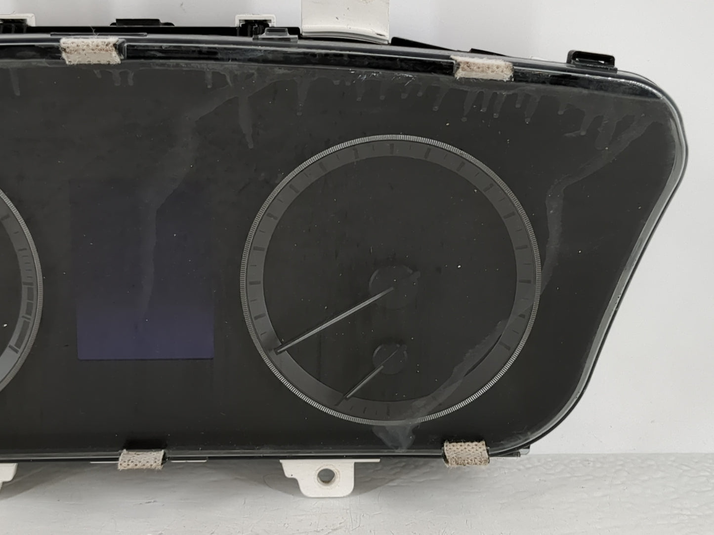 2016-2017 Hyundai Sonata Instrument Cluster Speedometer Gauges P/N:94001-C2200 Fits Fits 2016 2017 OEM Used Auto Parts - Oemusedautoparts1.com