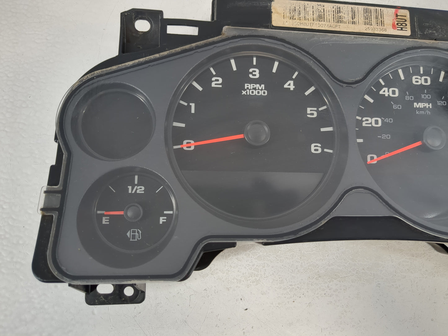 2007-2010 Chevrolet Silverado 1500 Instrument Cluster Speedometer Gauges P/N:25933368 Fits Fits 2007 2008 2009 2010 OEM Used Auto Parts