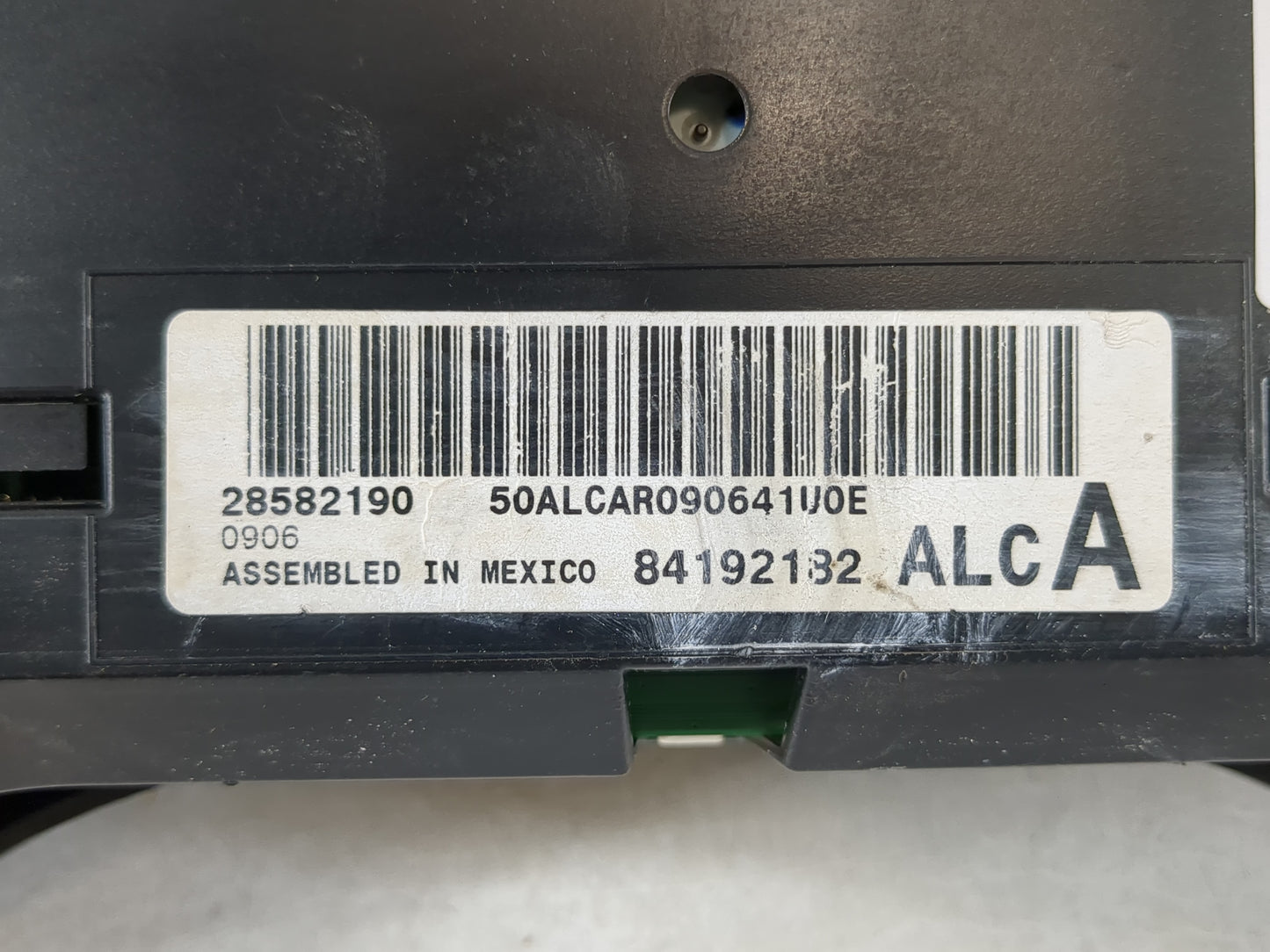 2019 Chevrolet Express 2500 Instrument Cluster Speedometer Gauges P/N:28582190 Fits OEM Used Auto Parts