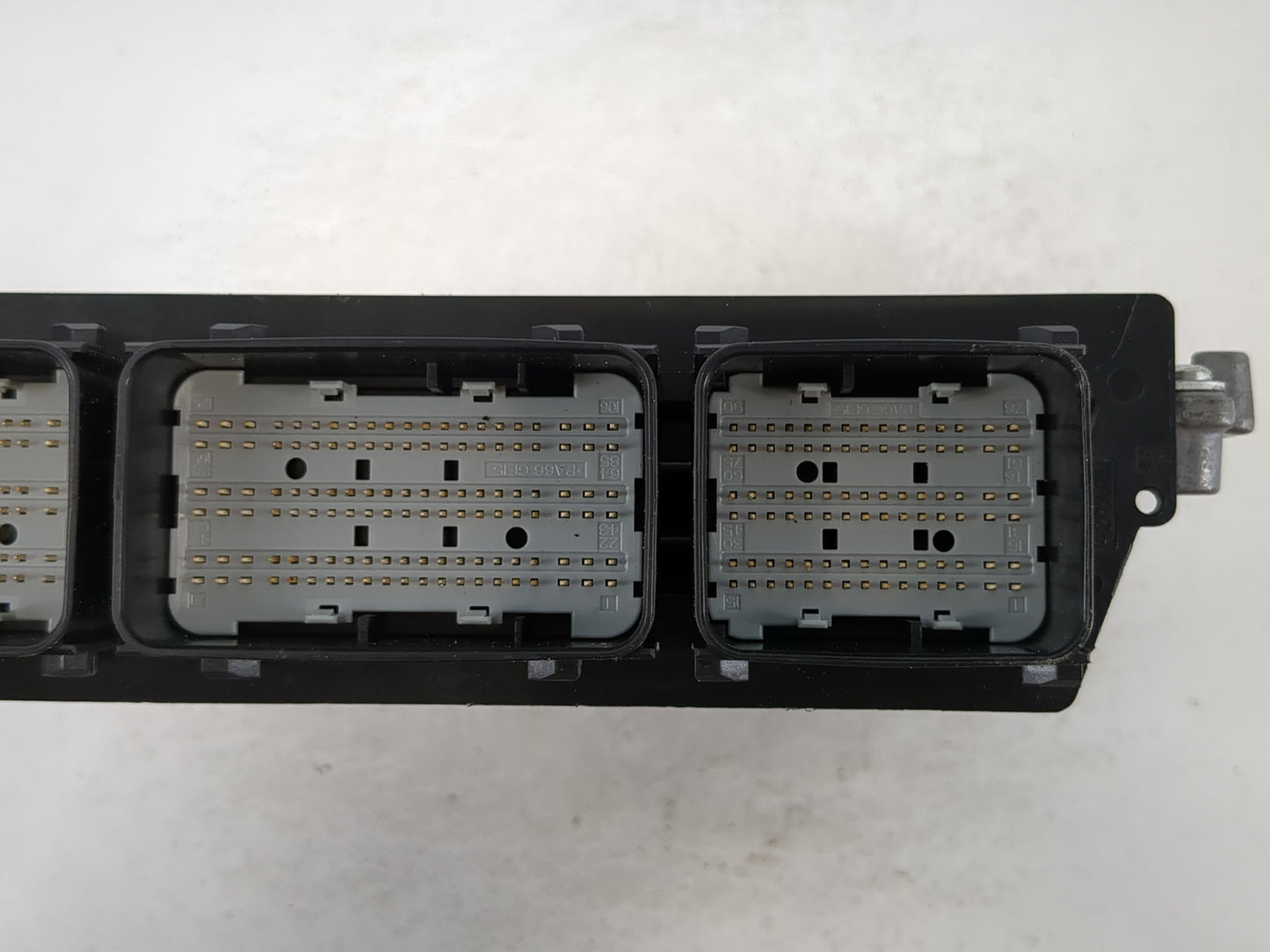 2020-2022 Ford Explorer PCM Engine Control Computer ECU ECM PCU OEM P/N:LB5A-12A650-SB Fits Fits 2020 2021 2022 OEM Used Auto Parts - Oemusedautoparts1.com