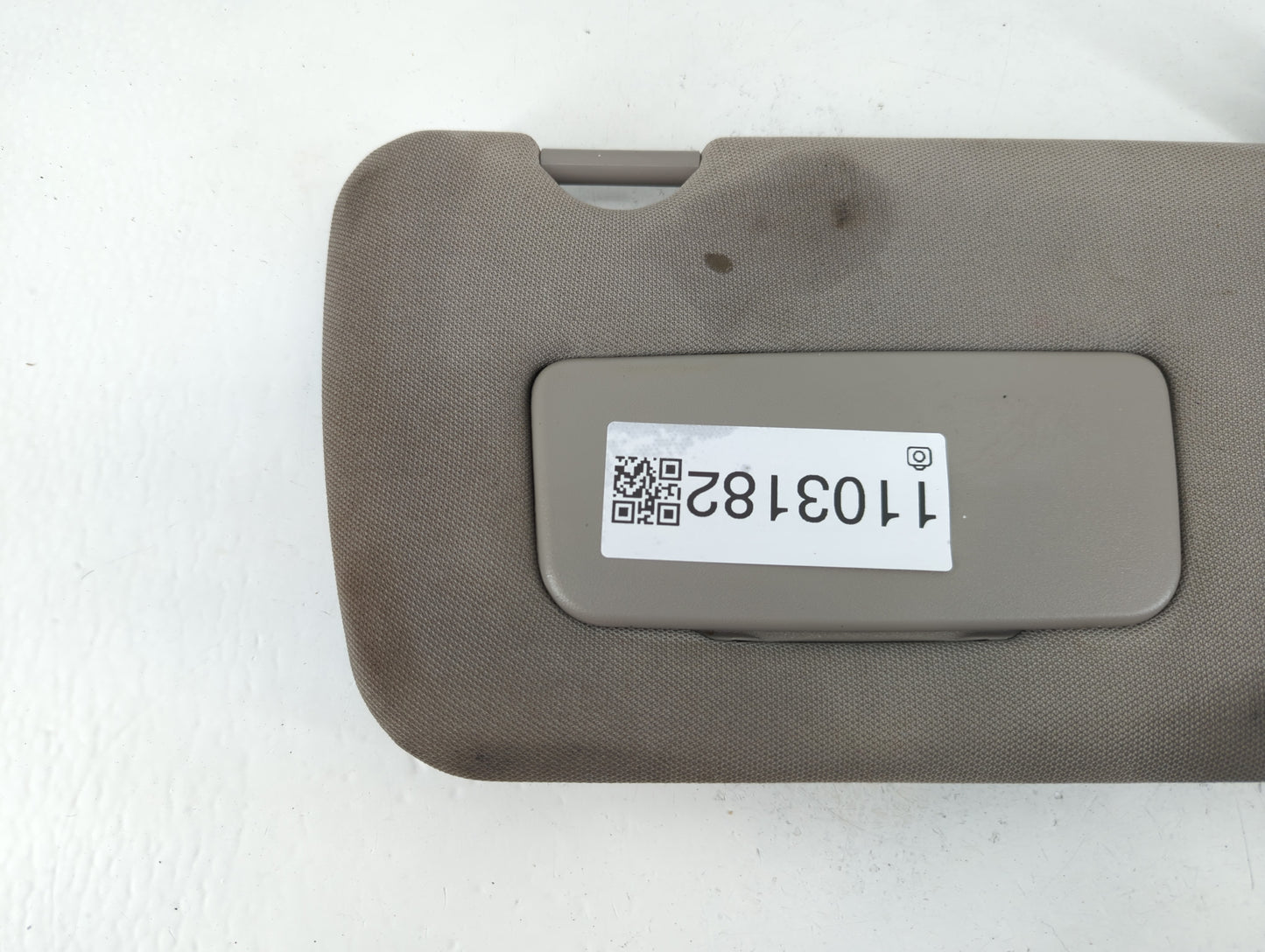 2005-2006 Nissan Altima Sun Visor Shade Replacement Passenger Right Mirror Fits Fits 2005 2006 OEM Used Auto Parts - Oemusedautoparts1.com