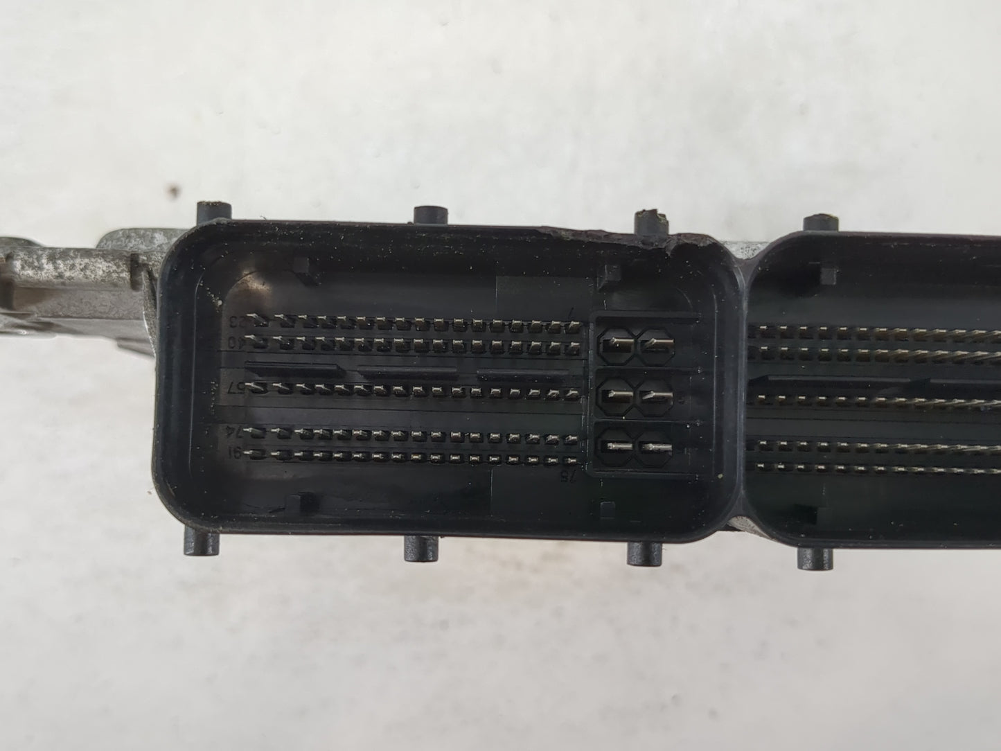 2016-2018 Kia Optima PCM Engine Control Computer ECU ECM PCU OEM P/N:39108 2GGC1 39138 2GGC1 Fits Fits 2016 2017 2018 OEM Used Auto Parts - Oemusedautoparts1.com