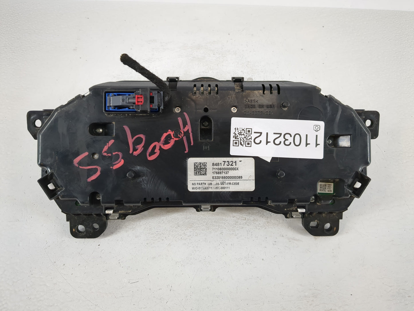 2020-2021 Chevrolet Traverse Instrument Cluster Speedometer Gauges P/N:84817321 Fits Fits 2020 2021 OEM Used Auto Parts