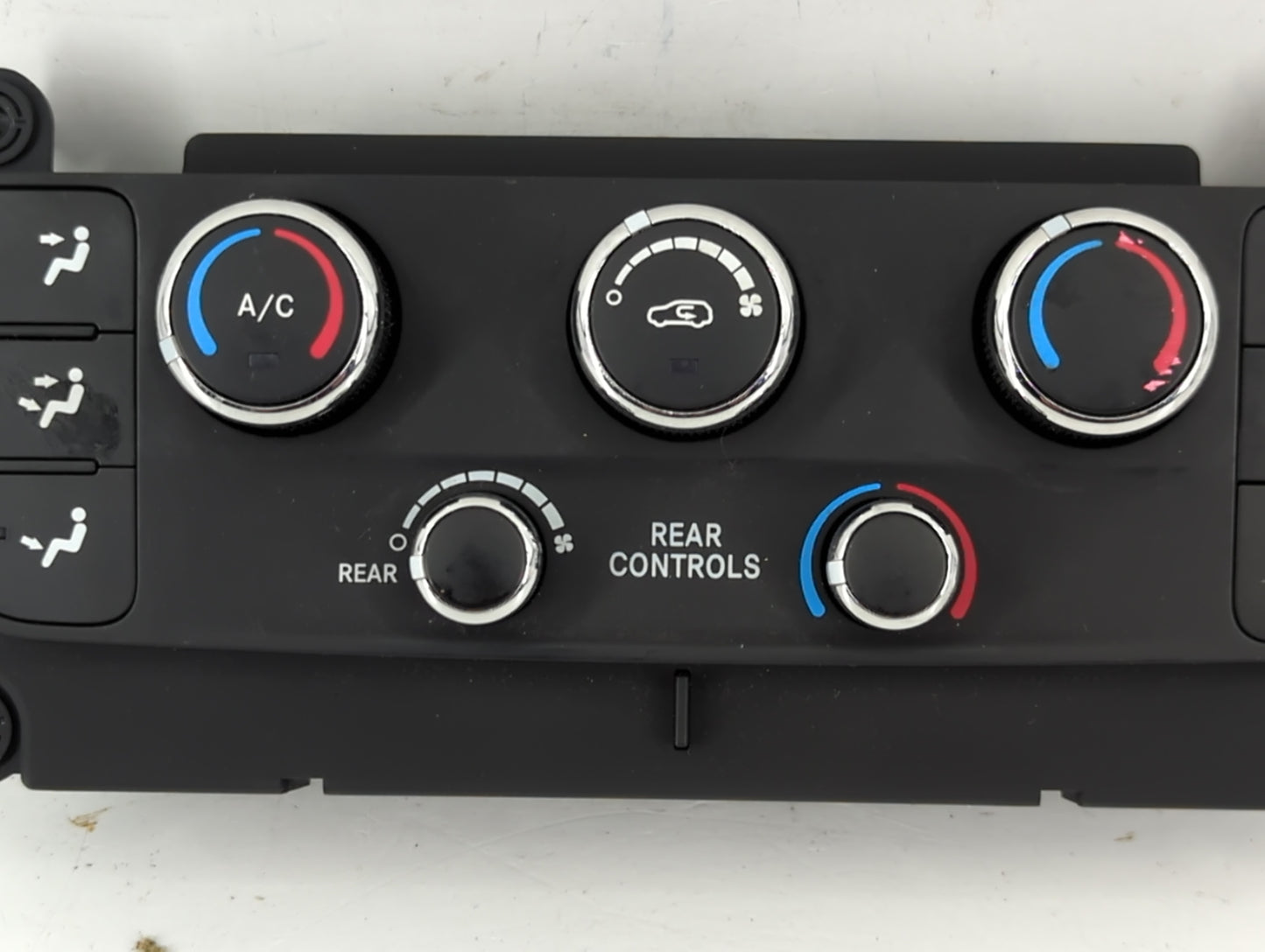 2015 Dodge Caravan Climate Control Module Temperature AC/Heater Replacement P/N:P55111240AH Fits OEM Used Auto Parts