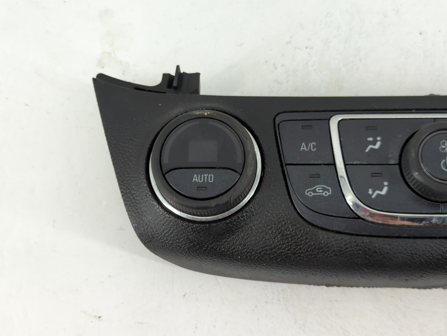 2014-2020 Chevrolet Impala Climate Control Module Temperature AC/Heater Replacement P/N:23453509 Fits OEM Used Auto Parts - Oemusedautoparts1.com