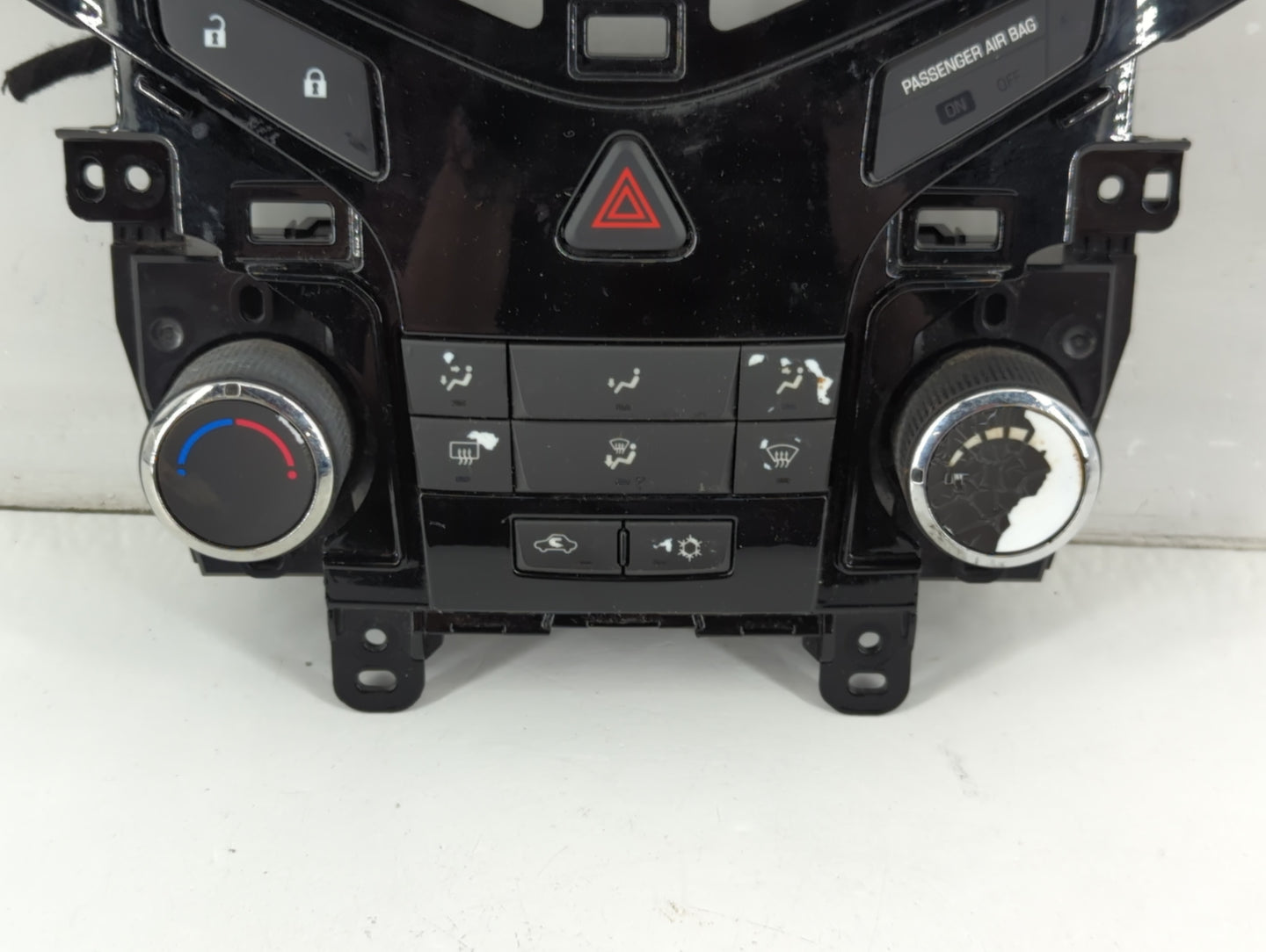 2012-2016 Chevrolet Cruze Climate Control Module Temperature AC/Heater Replacement P/N:95146207 Fits Fits 2012 2013 2014 2015 2016 OEM Used Auto Parts - Oemusedautoparts1.com