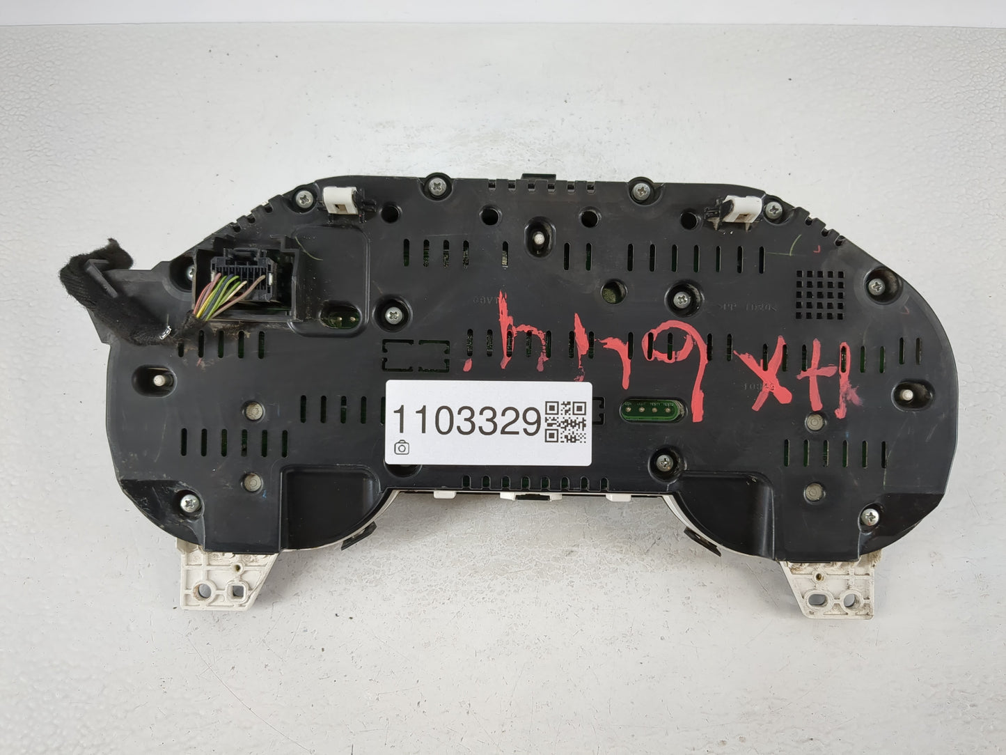 2016-2017 Ford Mustang Instrument Cluster Speedometer Gauges P/N:GR3T-10849-AF Fits Fits 2016 2017 OEM Used Auto Parts - Oemusedautoparts1.com