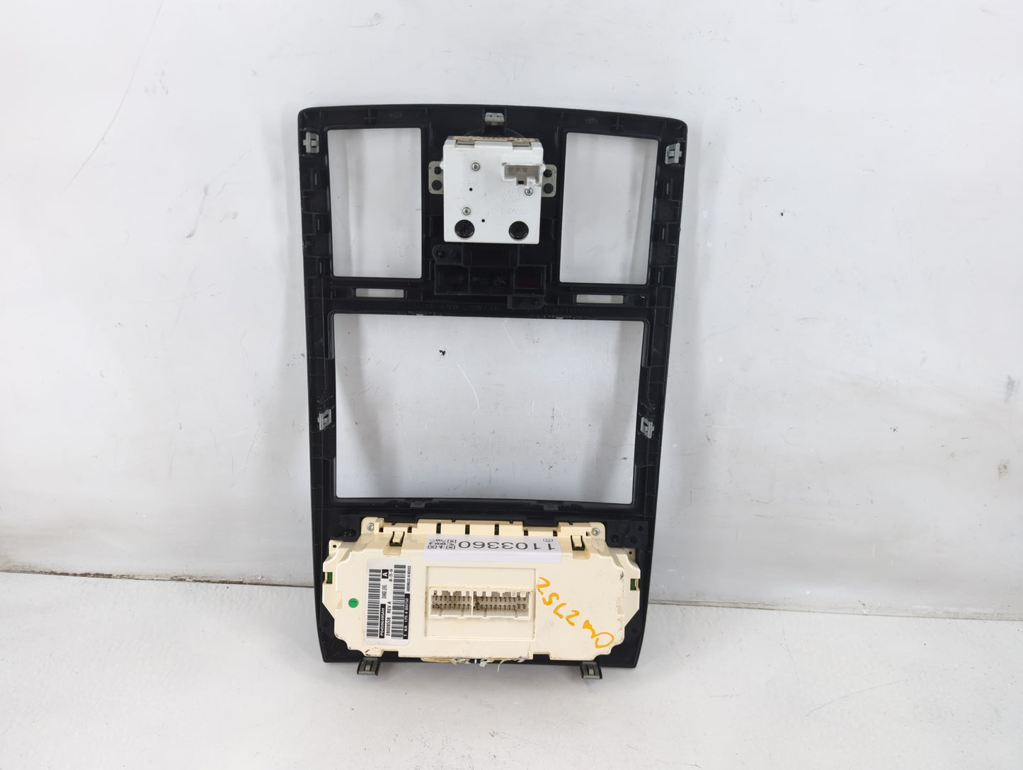 2005-2007 Chrysler 300 Climate Control Module Temperature AC/Heater Replacement P/N:P04596495AH Fits Fits 2005 2006 2007 OEM Used Auto Parts