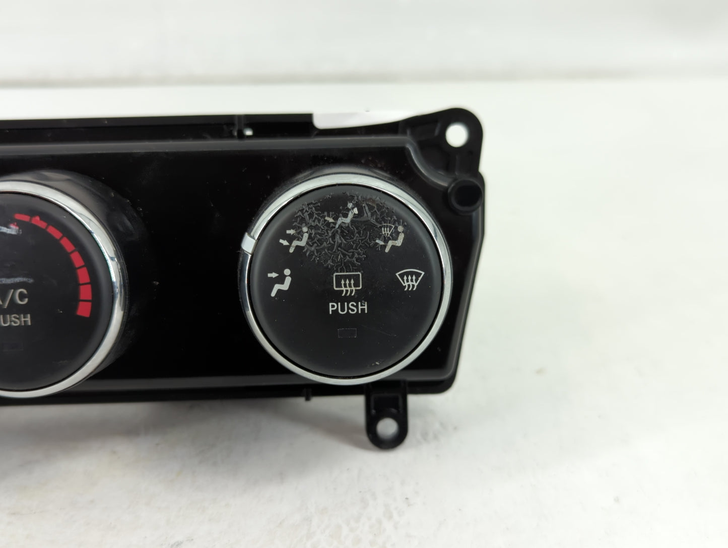 2010-2014 Dodge Avenger Climate Control Module Temperature AC/Heater Replacement P/N:P55111949AF Fits OEM Used Auto Parts