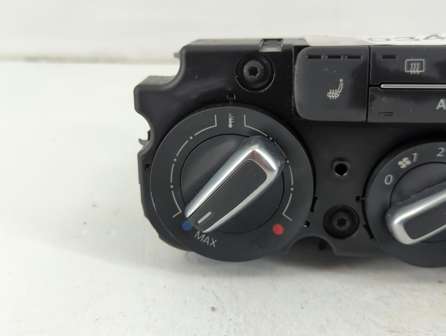 2012-2016 Volkswagen Beetle Climate Control Module Temperature AC/Heater Replacement P/N:90151-908 Fits OEM Used Auto Parts