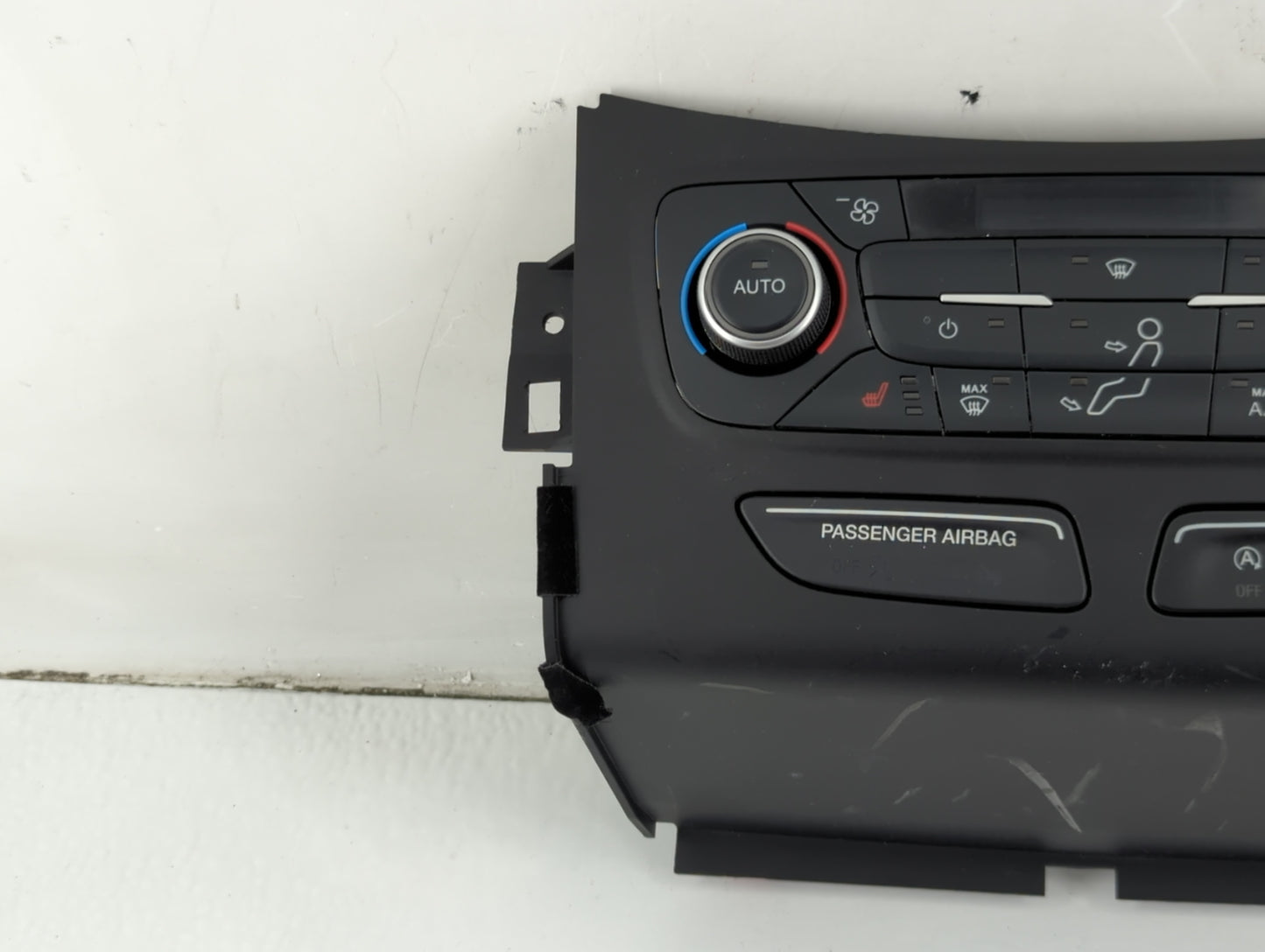 2018-2019 Ford Escape Climate Control Module Temperature AC/Heater Replacement P/N:GJ5T-18C612-CJ Fits Fits 2018 2019 OEM Used Auto Parts - Oemusedautoparts1.com