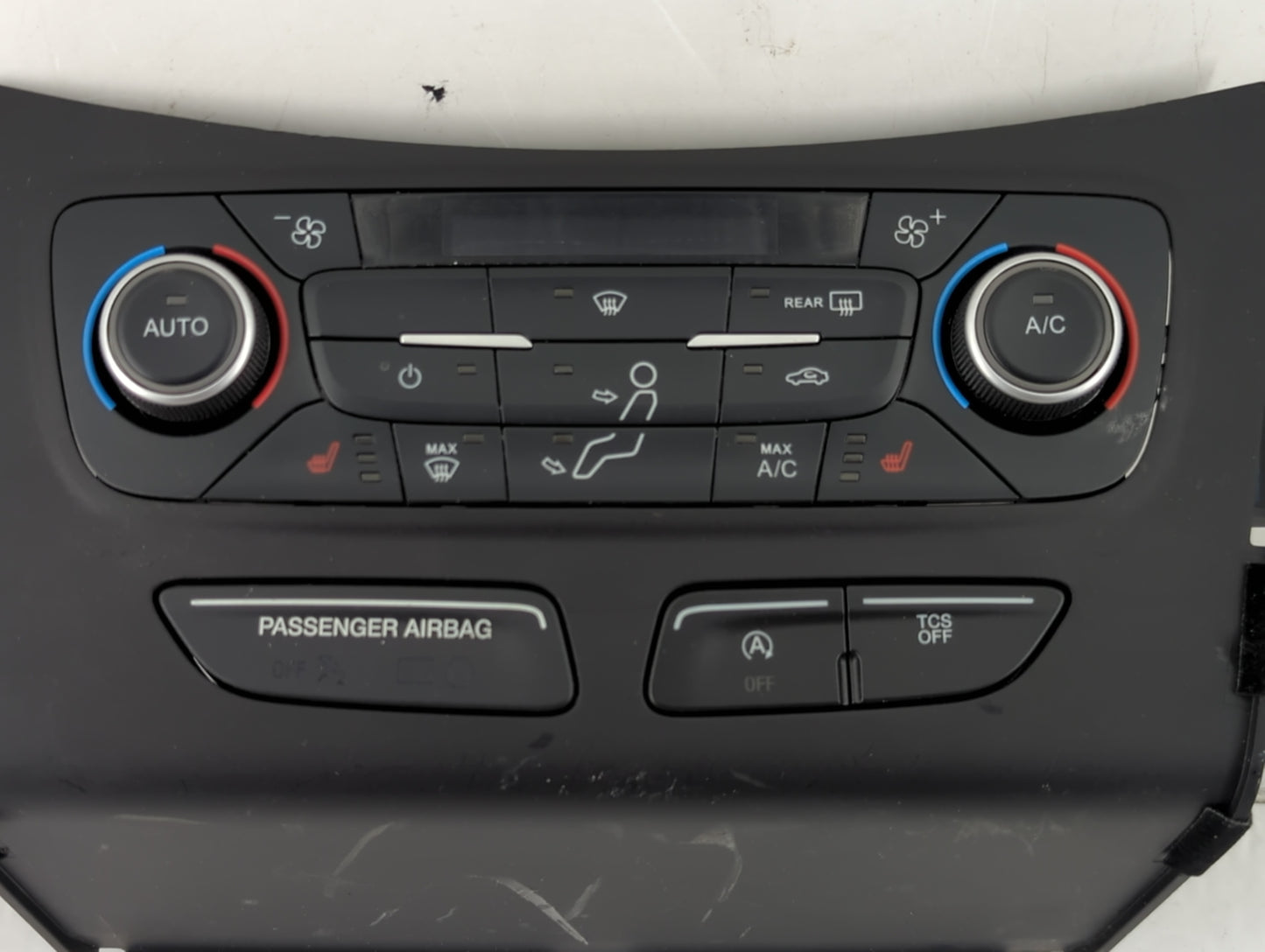 2018-2019 Ford Escape Climate Control Module Temperature AC/Heater Replacement P/N:GJ5T-18C612-CJ Fits Fits 2018 2019 OEM Used Auto Parts - Oemusedautoparts1.com