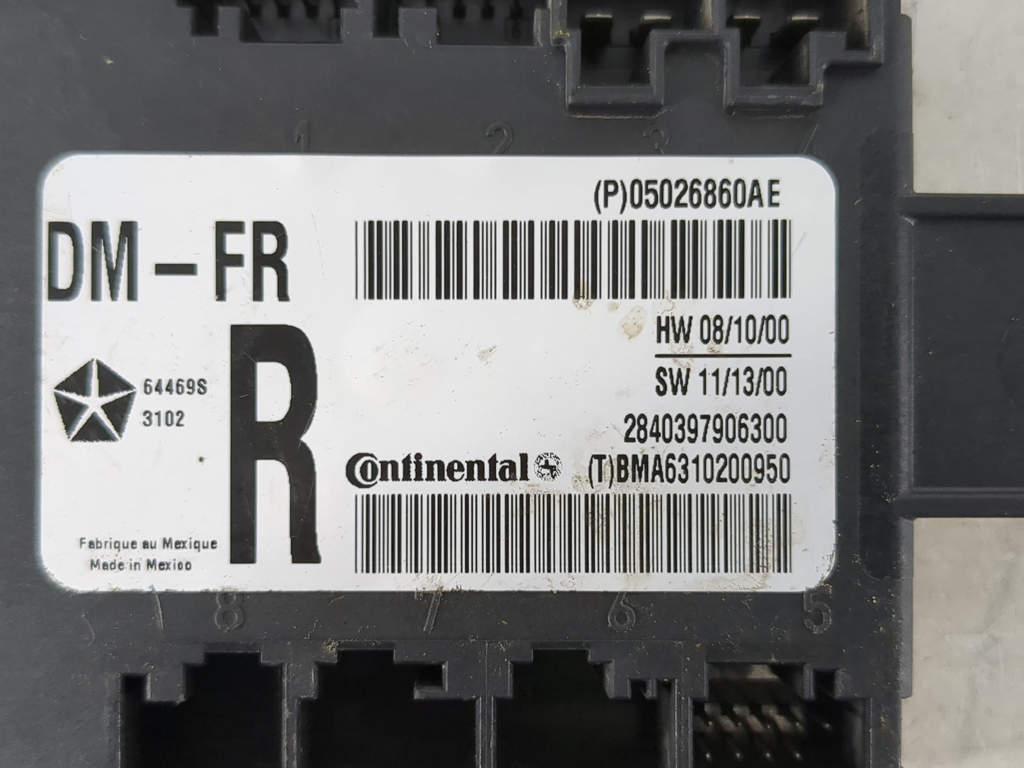 Dodge Caravan Chassis Control Module Ccm Bcm Body Control 05026860ae