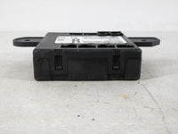 Dodge Caravan Chassis Control Module Ccm Bcm Body Control 05026860ae
