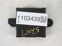 Dodge Caravan Chassis Control Module Ccm Bcm Body Control 05026860ae