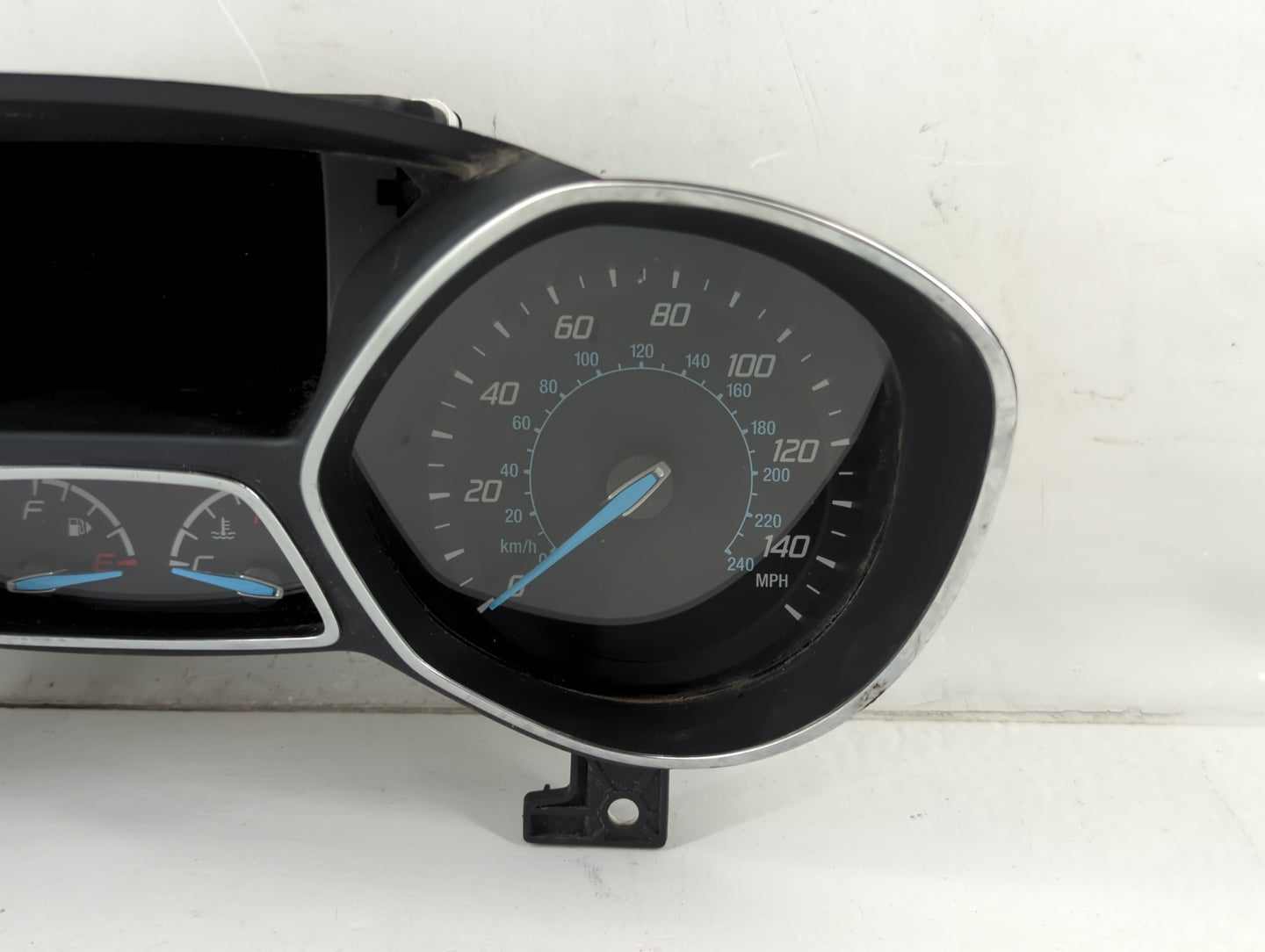 2013-2014 Ford Escape Instrument Cluster Speedometer Gauges P/N:CL8F-10849-B Fits Fits 2013 2014 OEM Used Auto Parts - Oemusedautoparts1.com