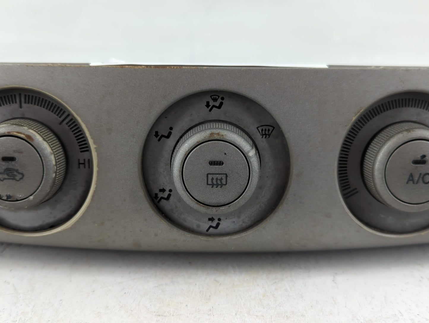 2004-2006 Toyota Solara Climate Control Module Temperature AC/Heater Replacement Fits Fits 2004 2005 2006 OEM Used Auto Parts