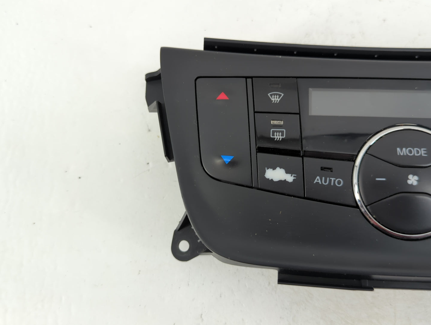 2015-2019 Nissan Sentra Climate Control Module Temperature AC/Heater Replacement P/N:27500 4AT4A Fits OEM Used Auto Parts - Oemusedautoparts1.com