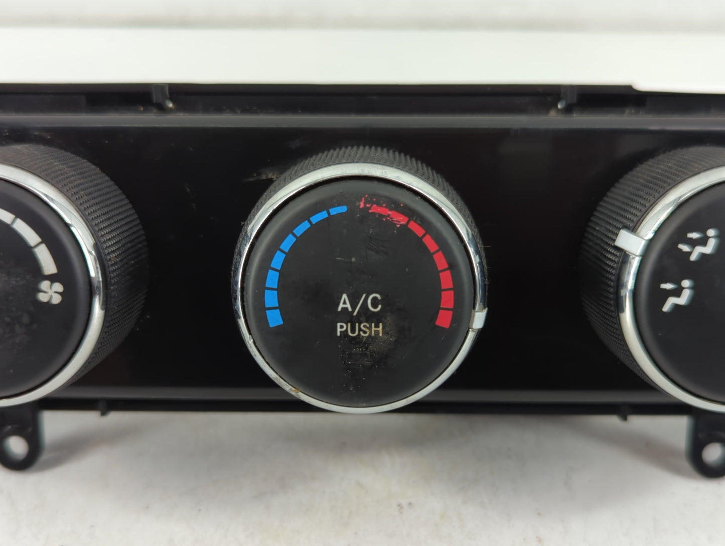 2011-2017 Jeep Patriot Climate Control Module Temperature AC/Heater Replacement P/N:P55111278AF Fits OEM Used Auto Parts - Oemusedautoparts1.com