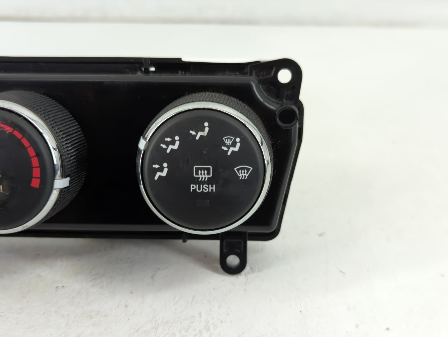 2011-2017 Jeep Patriot Climate Control Module Temperature AC/Heater Replacement P/N:P55111278AF Fits OEM Used Auto Parts - Oemusedautoparts1.com