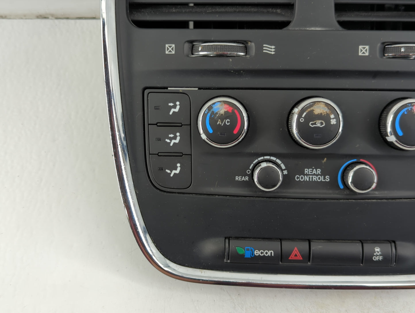 2018 Dodge Caravan Climate Control Module Temperature AC/Heater Replacement P/N:P5511240AJ Fits OEM Used Auto Parts