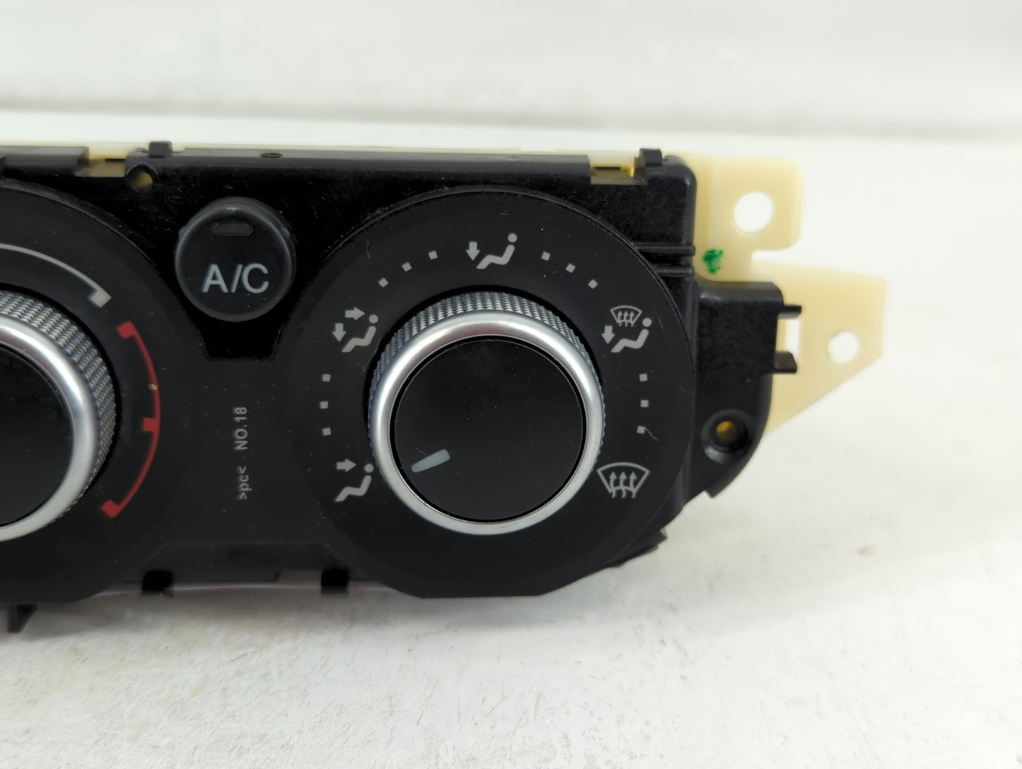 2013-2016 Ford Escape Climate Control Module Temperature AC/Heater Replacement P/N:CJ5T-19980-CE Fits Fits 2013 2014 2015 2016 OEM Used Auto Parts - Oemusedautoparts1.com