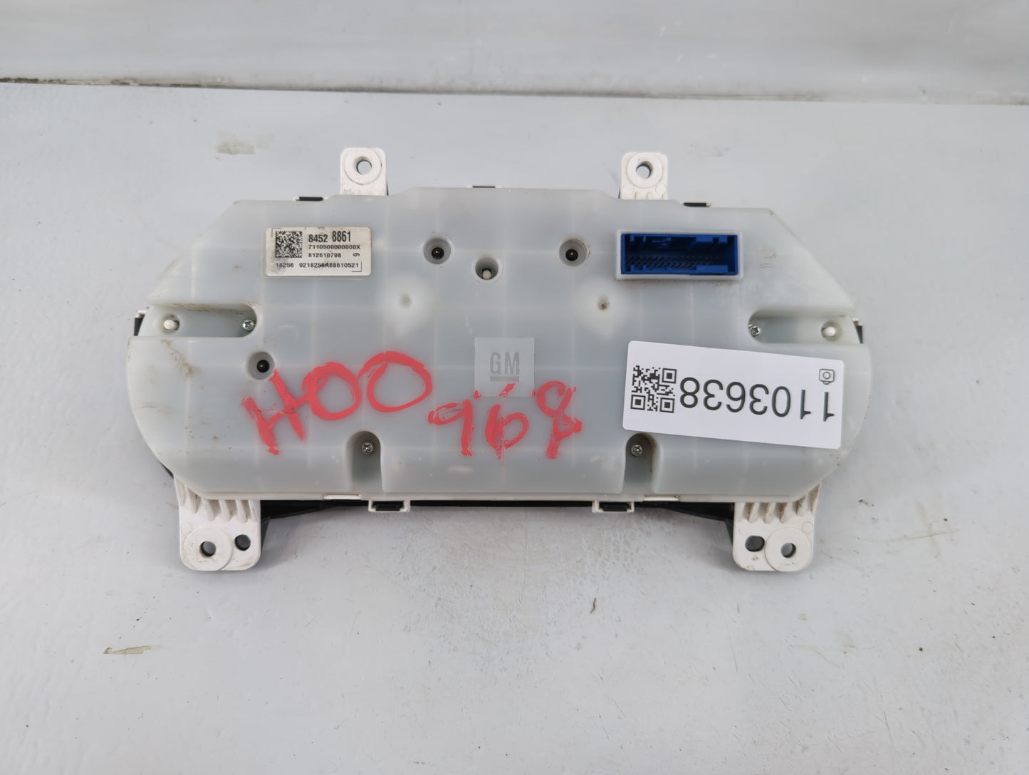 2019 Chevrolet Equinox Instrument Cluster Speedometer Gauges P/N:84528861 Fits OEM Used Auto Parts