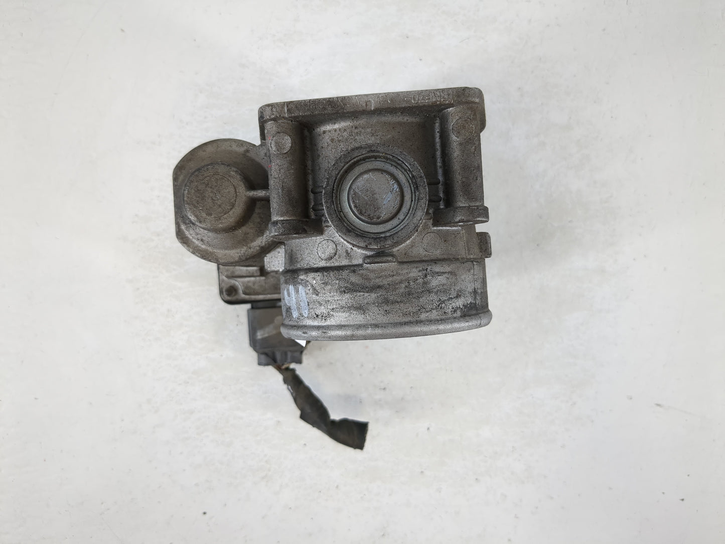 2002-2006 Nissan Maxima Throttle Body P/N:RME70-04 Fits Fits 2002 2003 2004 2005 2006 OEM Used Auto Parts - Oemusedautoparts1.com