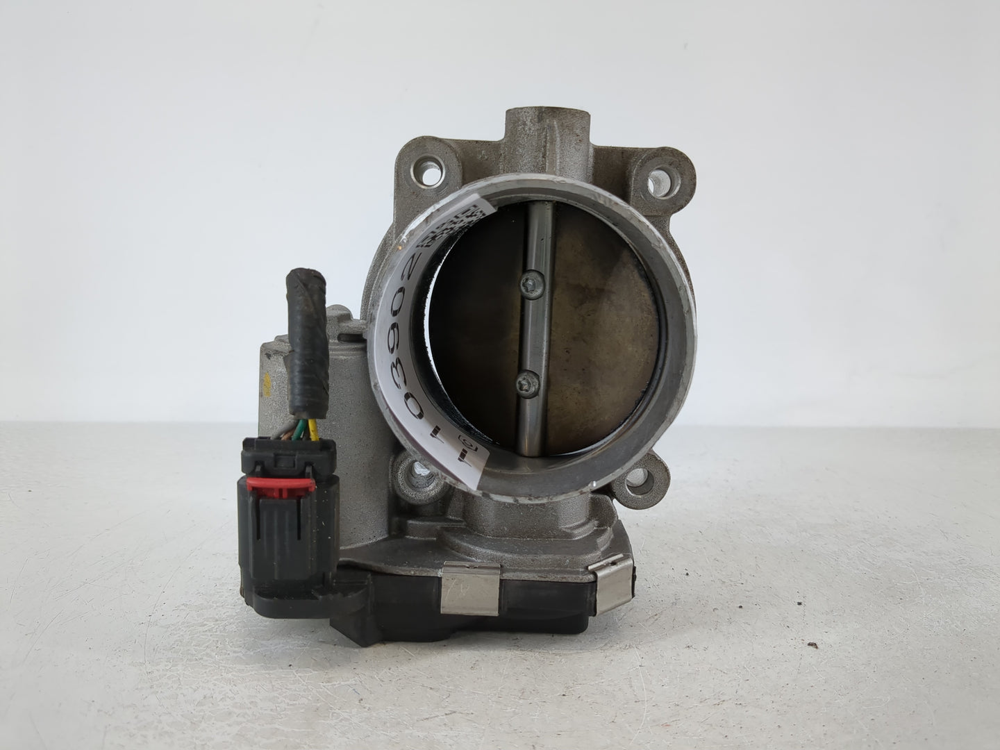2017-2022 Chevrolet Traverse Throttle Body P/N:12632172BA Fits Fits 2012 2013 2014 2015 2016 2017 2018 2019 2020 2021 2022 OEM Used Auto Parts - Oemusedautoparts1.com