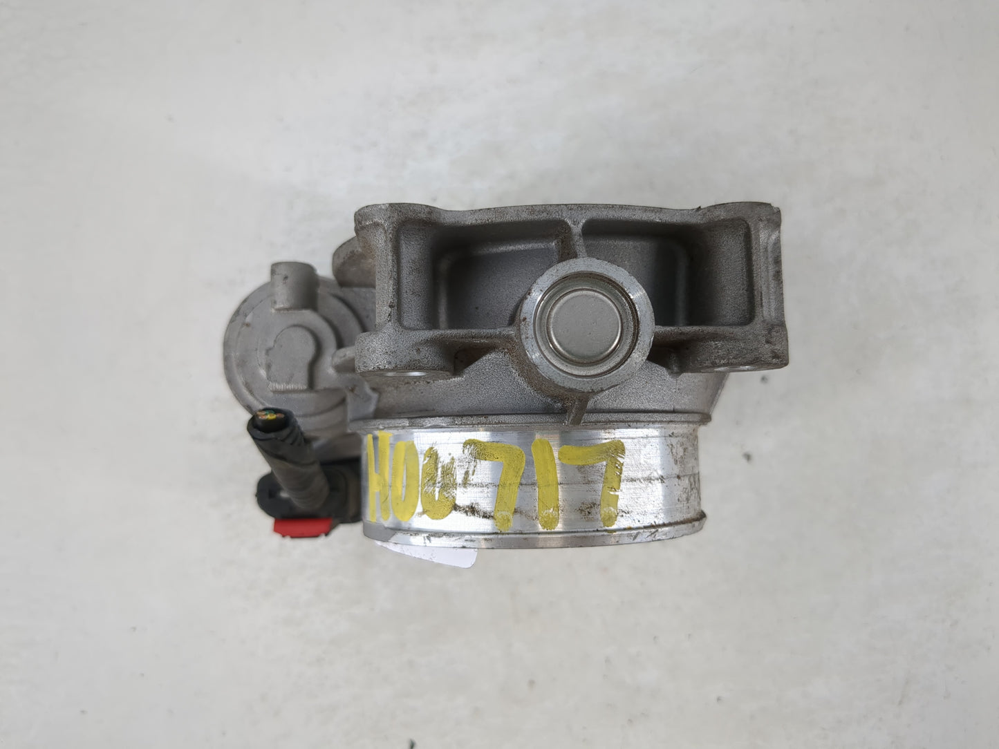 2017-2022 Chevrolet Traverse Throttle Body P/N:12632172BA Fits Fits 2012 2013 2014 2015 2016 2017 2018 2019 2020 2021 2022 OEM Used Auto Parts - Oemusedautoparts1.com