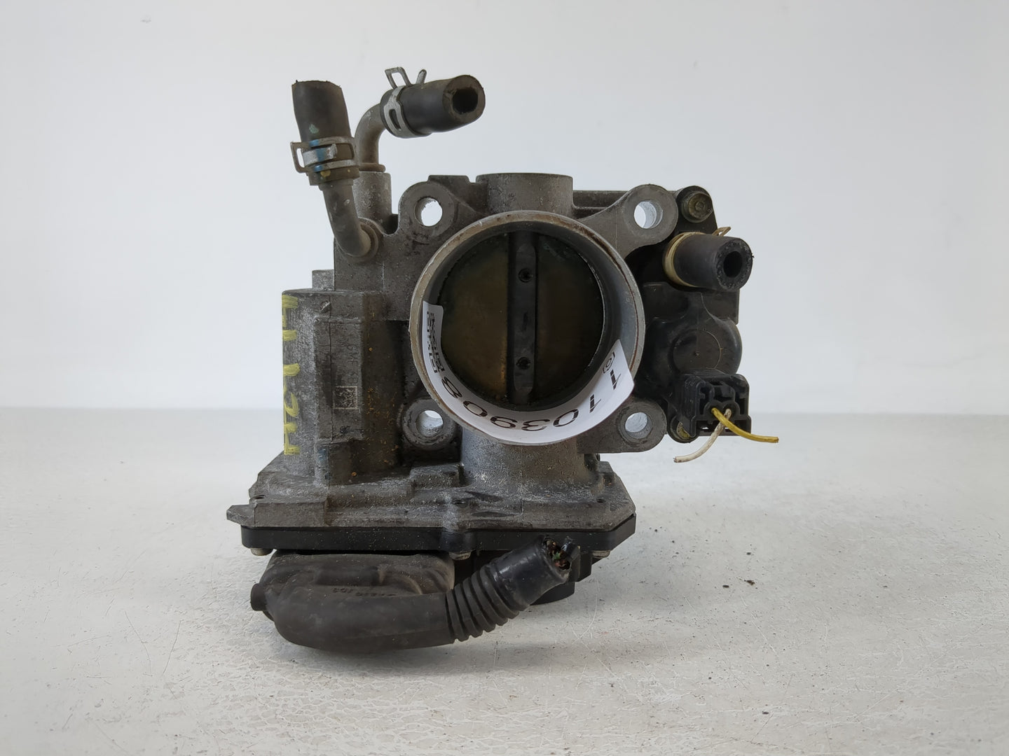 2016-2022 Honda Hr-V Throttle Body Fits Fits 2012 2013 2014 2015 2016 2017 2018 2019 2020 2021 2022 OEM Used Auto Parts - Oemusedautoparts1.com