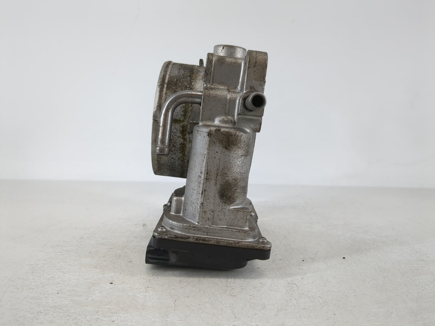 2020-2022 Hyundai Palisade Throttle Body P/N:35100-3E100 Fits Fits 2017 2018 2019 2020 2021 2022 OEM Used Auto Parts - Oemusedautoparts1.com