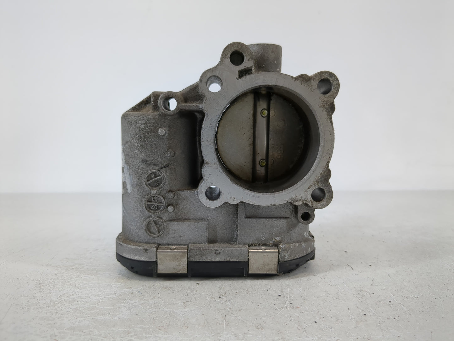 2011-2014 Ford Fiesta Throttle Body P/N:7S7G-9F991-B7A Fits Fits 2011 2012 2013 2014 OEM Used Auto Parts - Oemusedautoparts1.com
