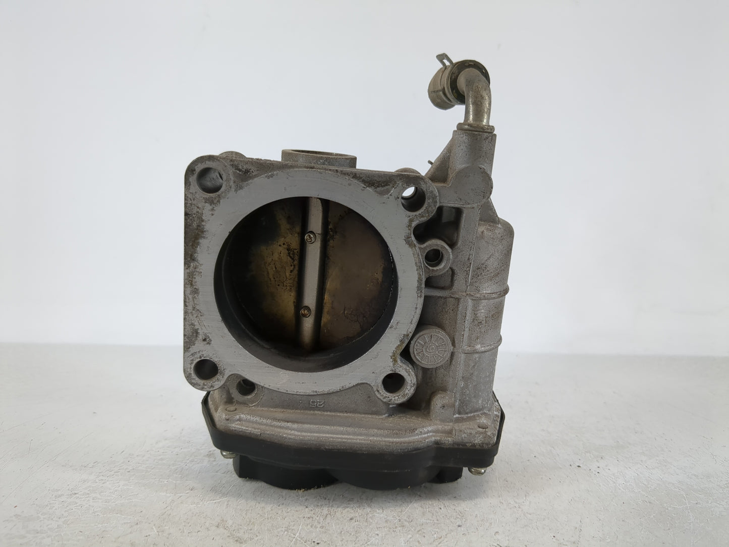 2007-2013 Nissan Altima Throttle Body P/N:RME60-15 Fits Fits 2007 2008 2009 2010 2011 2012 2013 OEM Used Auto Parts