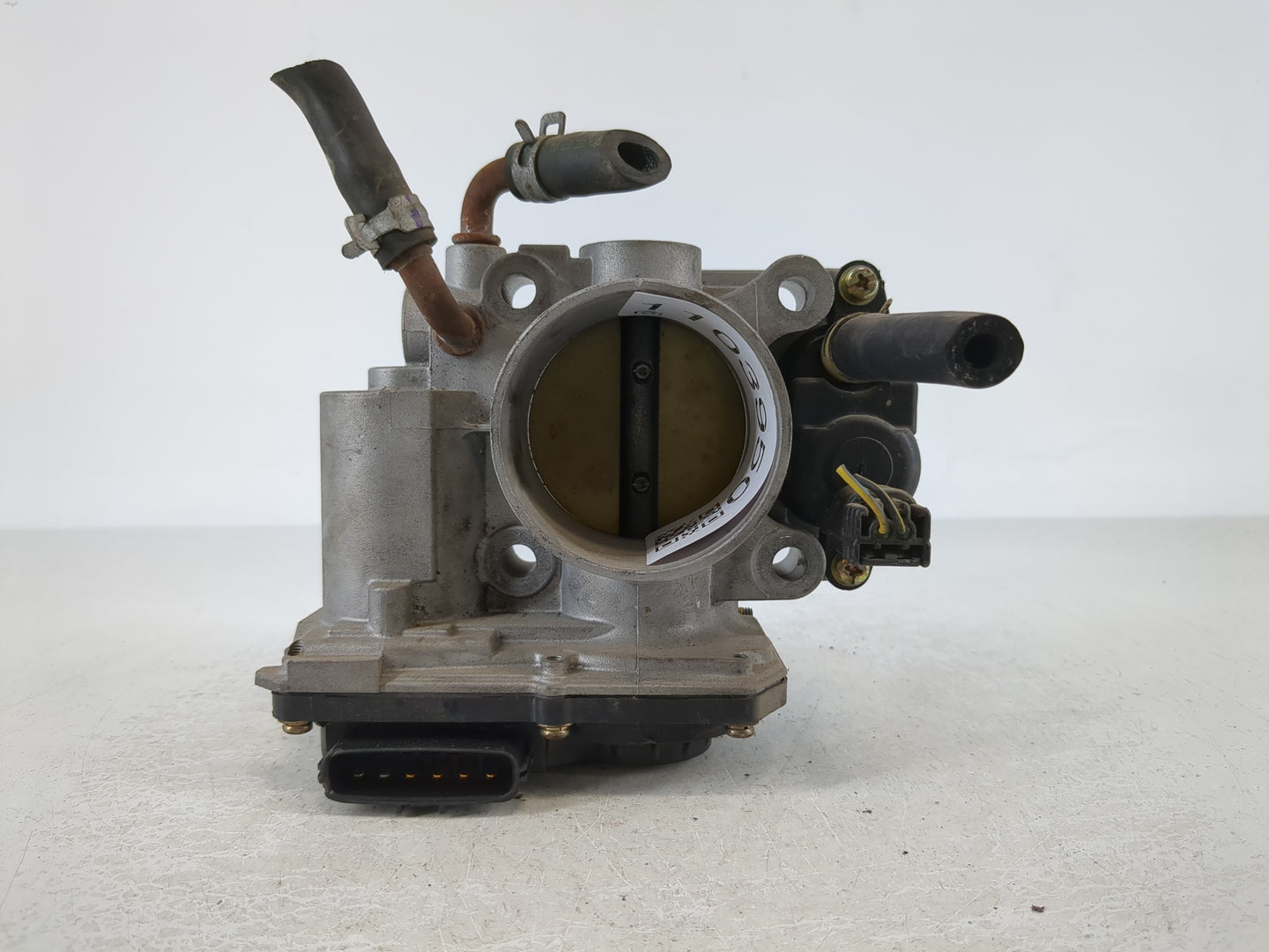 2006-2007 Honda Civic Throttle Body P/N:0530211 Fits Fits 2006 2007 OEM Used Auto Parts - Oemusedautoparts1.com