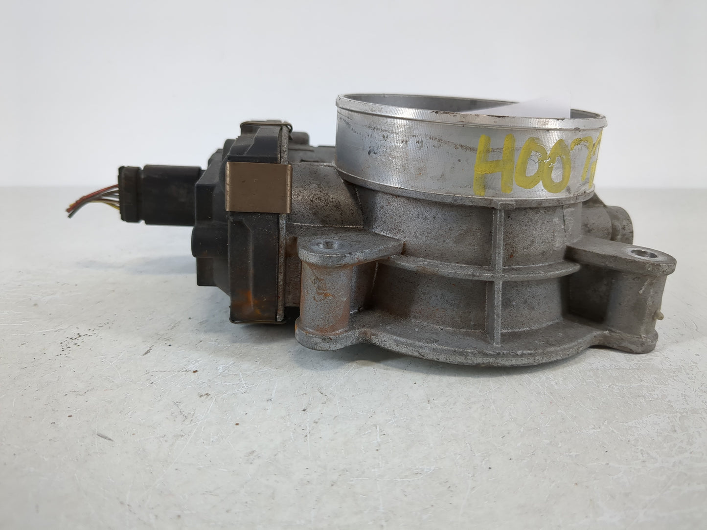 2014-2022 Chevrolet Silverado 1500 Throttle Body P/N:12617792 Fits Fits 2014 2015 2016 2017 2018 2019 2020 2021 2022 OEM Used Auto Parts - Oemusedautoparts1.com