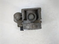 2003-2006 Infiniti G35 Throttle Body P/N:RME70-04 Fits Fits 2002 2003 2004 2005 2006 OEM Used Auto Parts