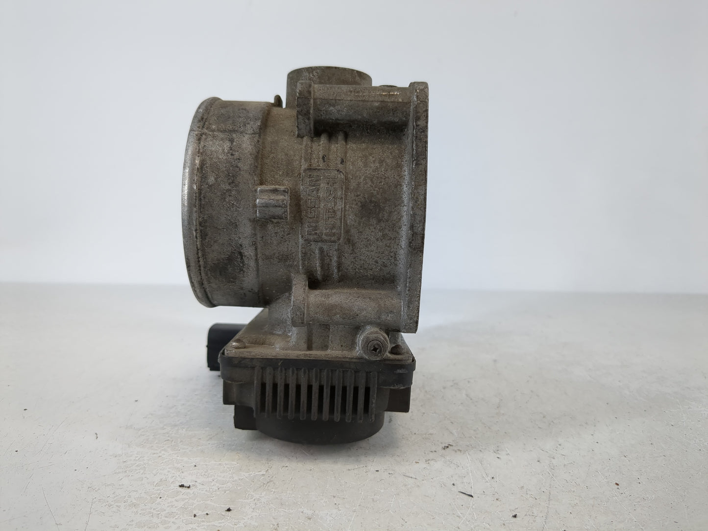 2003-2006 Infiniti G35 Throttle Body P/N:RME70-04 Fits Fits 2002 2003 2004 2005 2006 OEM Used Auto Parts