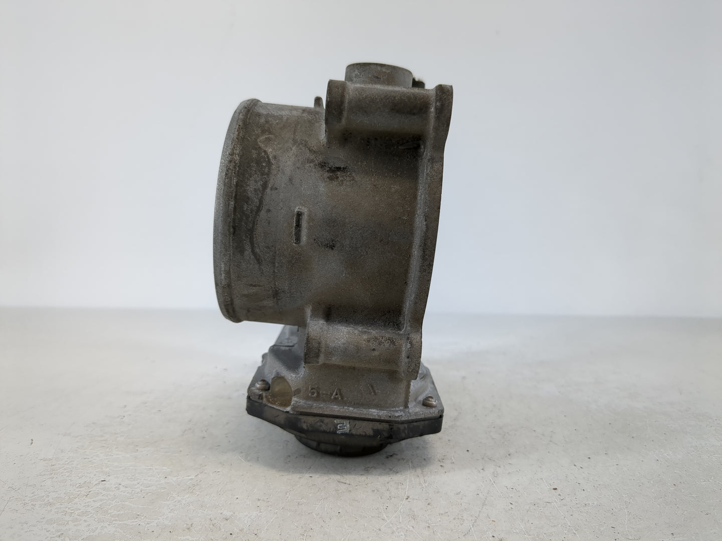 2017-2020 Toyota Sienna Throttle Body P/N:22030-0P060 Fits Fits 2016 2017 2018 2019 2020 2021 2022 OEM Used Auto Parts - Oemusedautoparts1.com