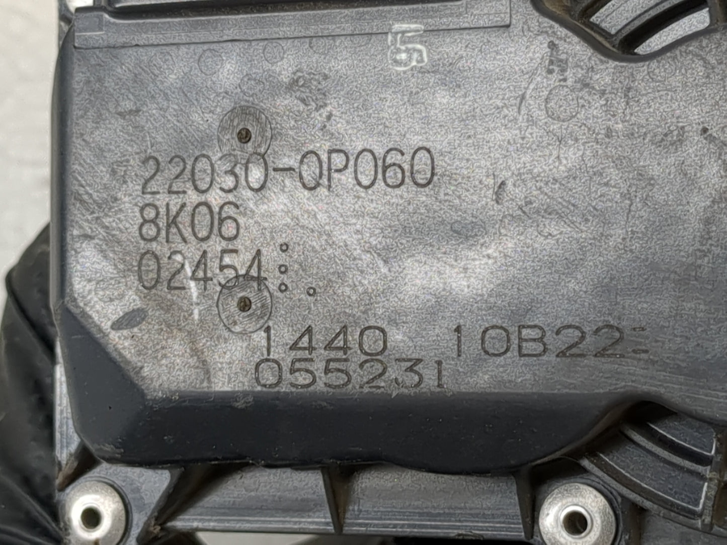 2017-2020 Toyota Sienna Throttle Body P/N:22030-0P060 Fits Fits 2016 2017 2018 2019 2020 2021 2022 OEM Used Auto Parts - Oemusedautoparts1.com