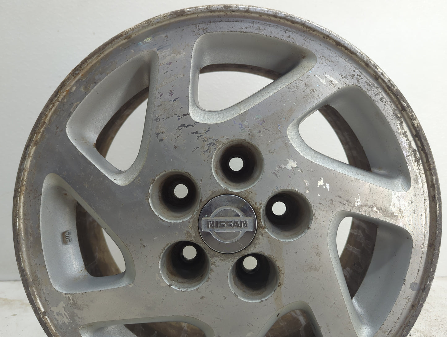 1995-1999 Nissan Maxima Oem Wheel Rim
