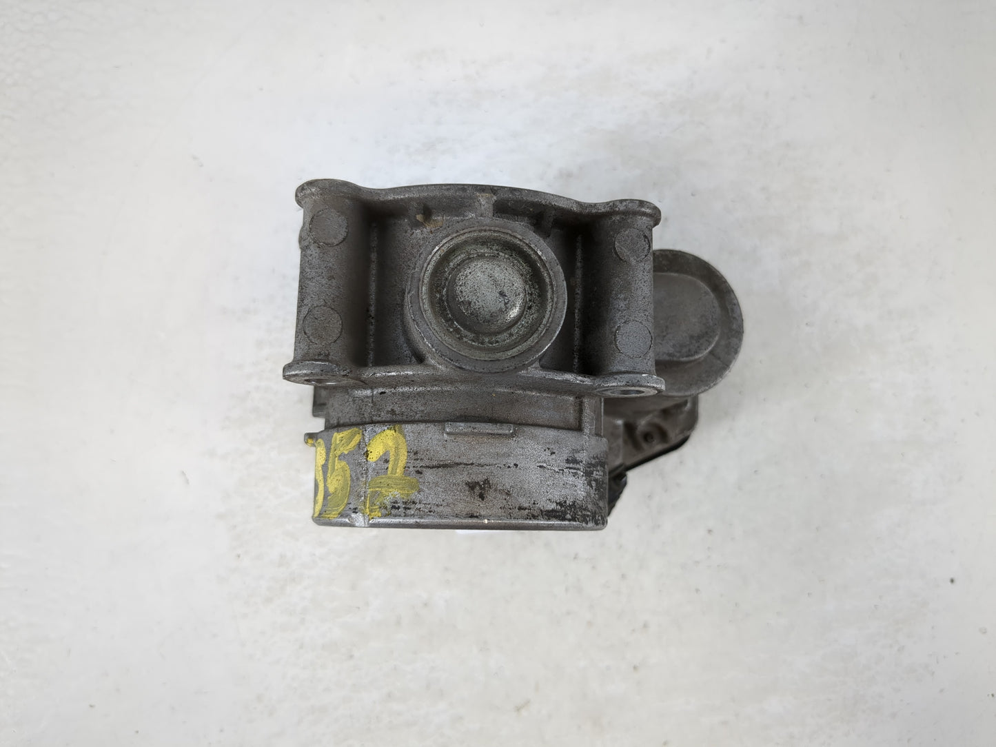 2014-2021 Ford Transit Connect Throttle Body P/N:DS7E-9F991-AF Fits Fits 2013 2014 2015 2016 2017 2018 2019 2020 2021 2022 OEM Used Auto Parts - Oemusedautoparts1.com