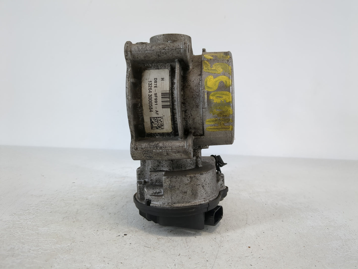 2014-2021 Ford Transit Connect Throttle Body P/N:DS7E-9F991-AF Fits Fits 2013 2014 2015 2016 2017 2018 2019 2020 2021 2022 OEM Used Auto Parts - Oemusedautoparts1.com